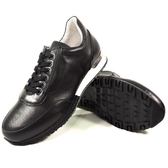 LUIGI TRAINI ?? MEN\'S BLACK LEATHER COMFORT SNEAKERS main image 4